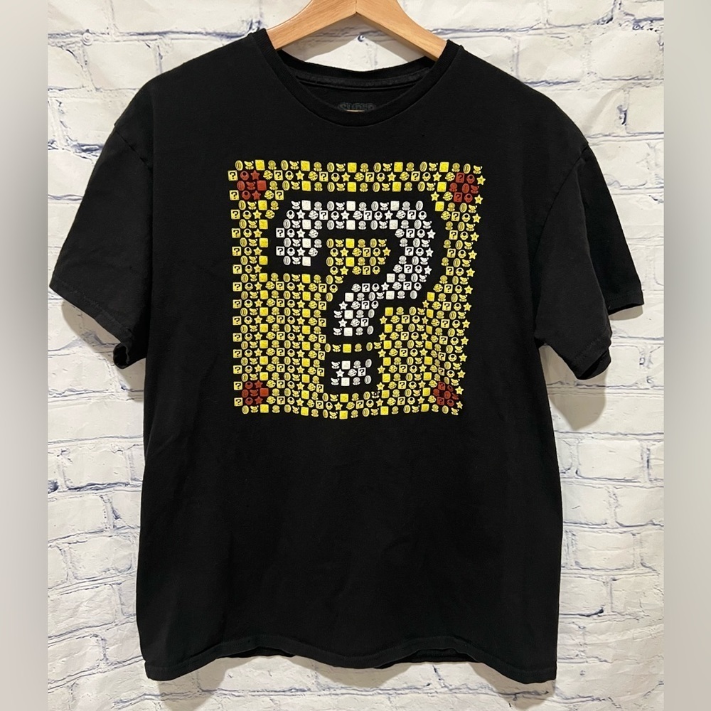 Nintendo Shirts Official Nintendo Super Mario Question Icon Tee Shirt Mens large